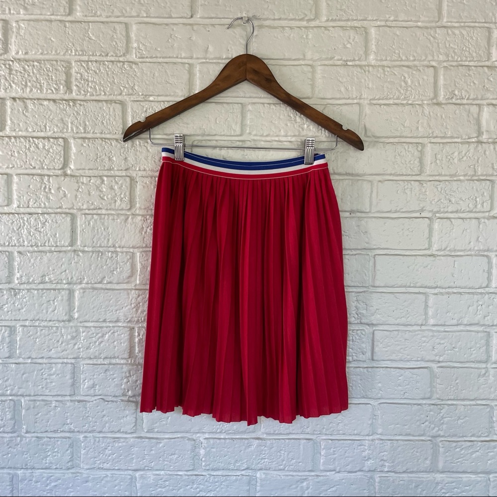 NWT BCBG girls red pleated skirt size large